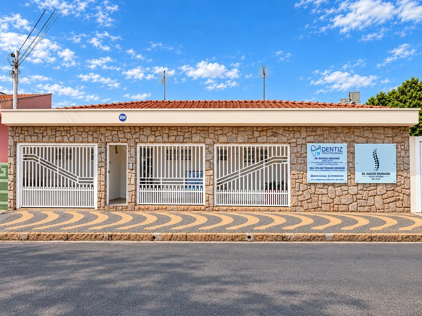 Fachada da Clínica Dentiz